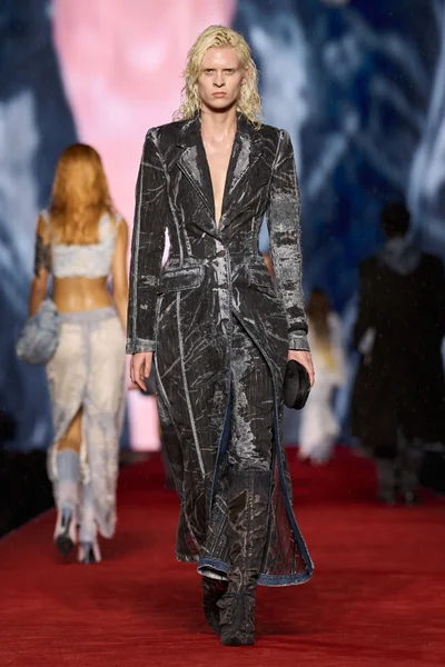 Look 22
